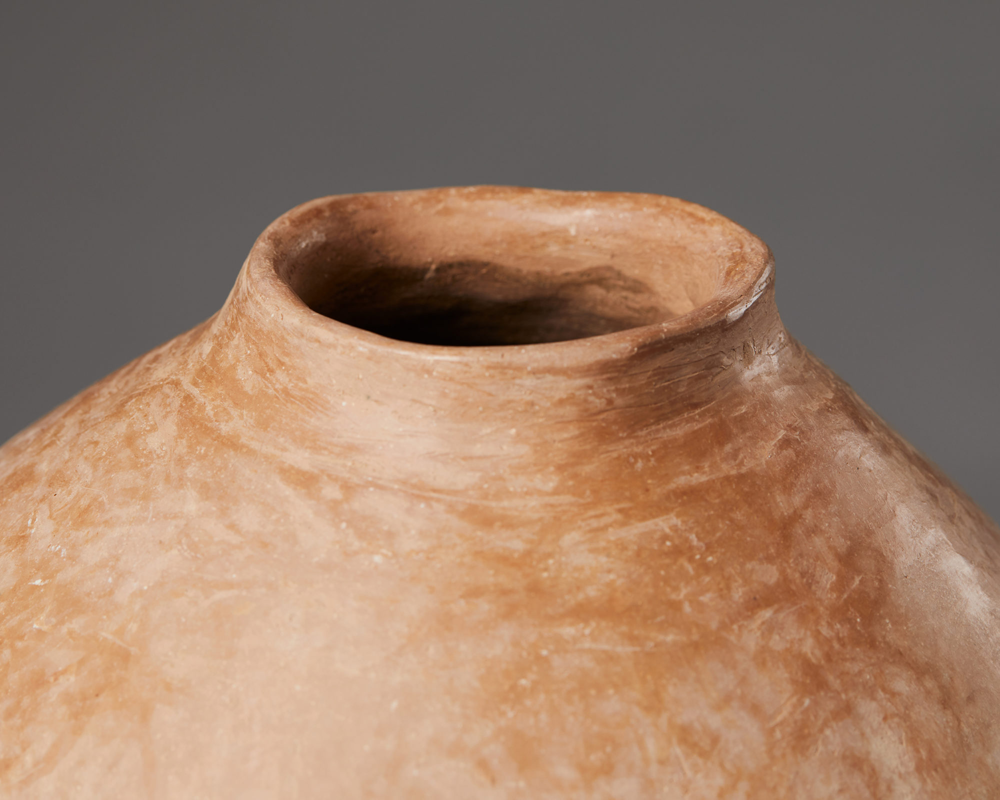 Vase Pandora S Vessel Designed By Mariana Alzamora Modernity