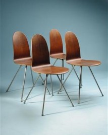 Chairs Tongue. Designed by Arne Jacobsen for Fritz Hansen