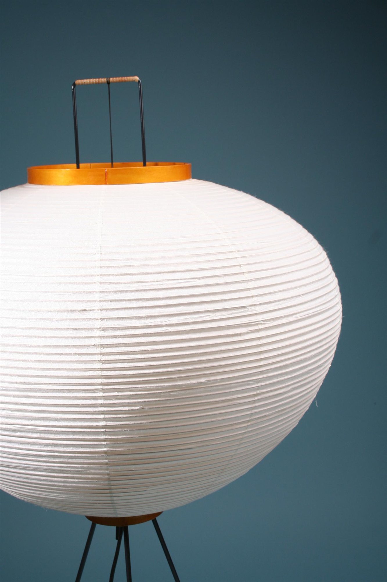 Floor lamp, designed by Isamu Noguchi for Akari — Modernity