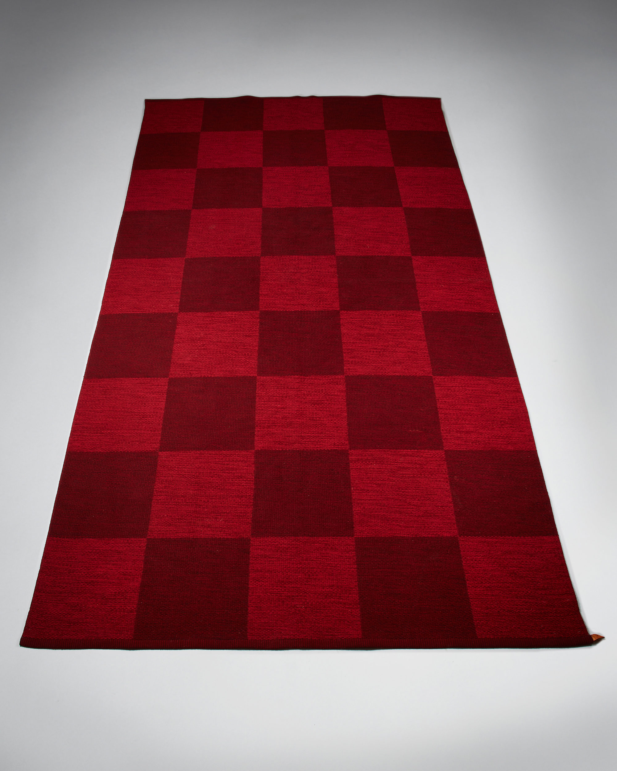 Reversable rug for Kasthall, — Modernity