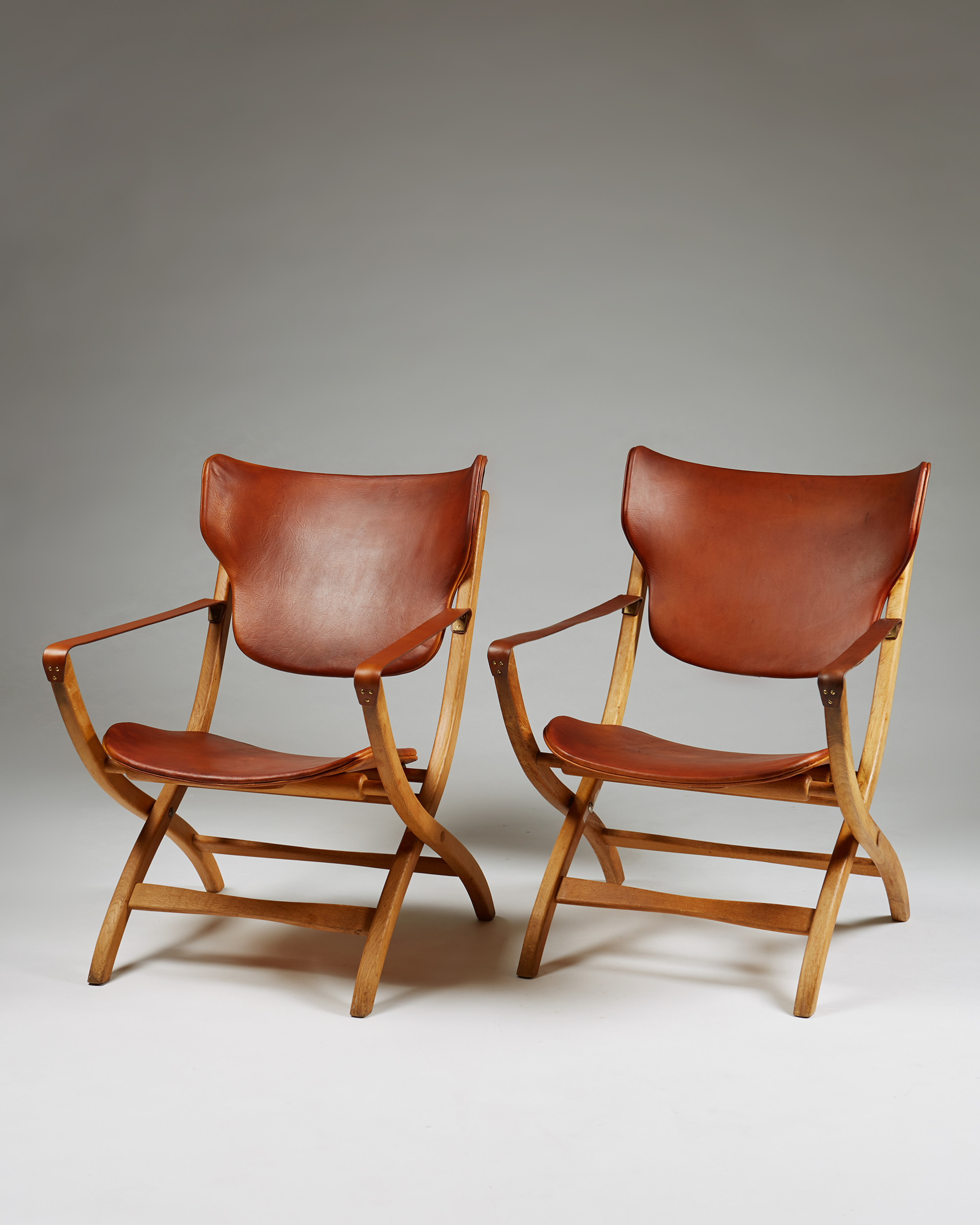 Pair of folding armchairs “Egyptian Chair” designed by Poul Hundevad