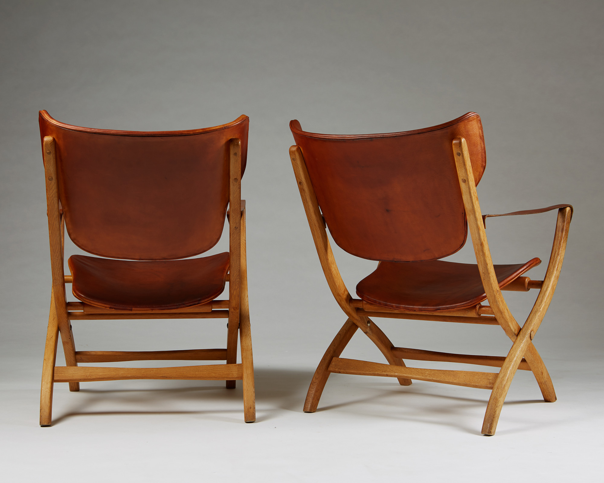Pair of folding armchairs “Egyptian Chair” designed by Poul Hundevad