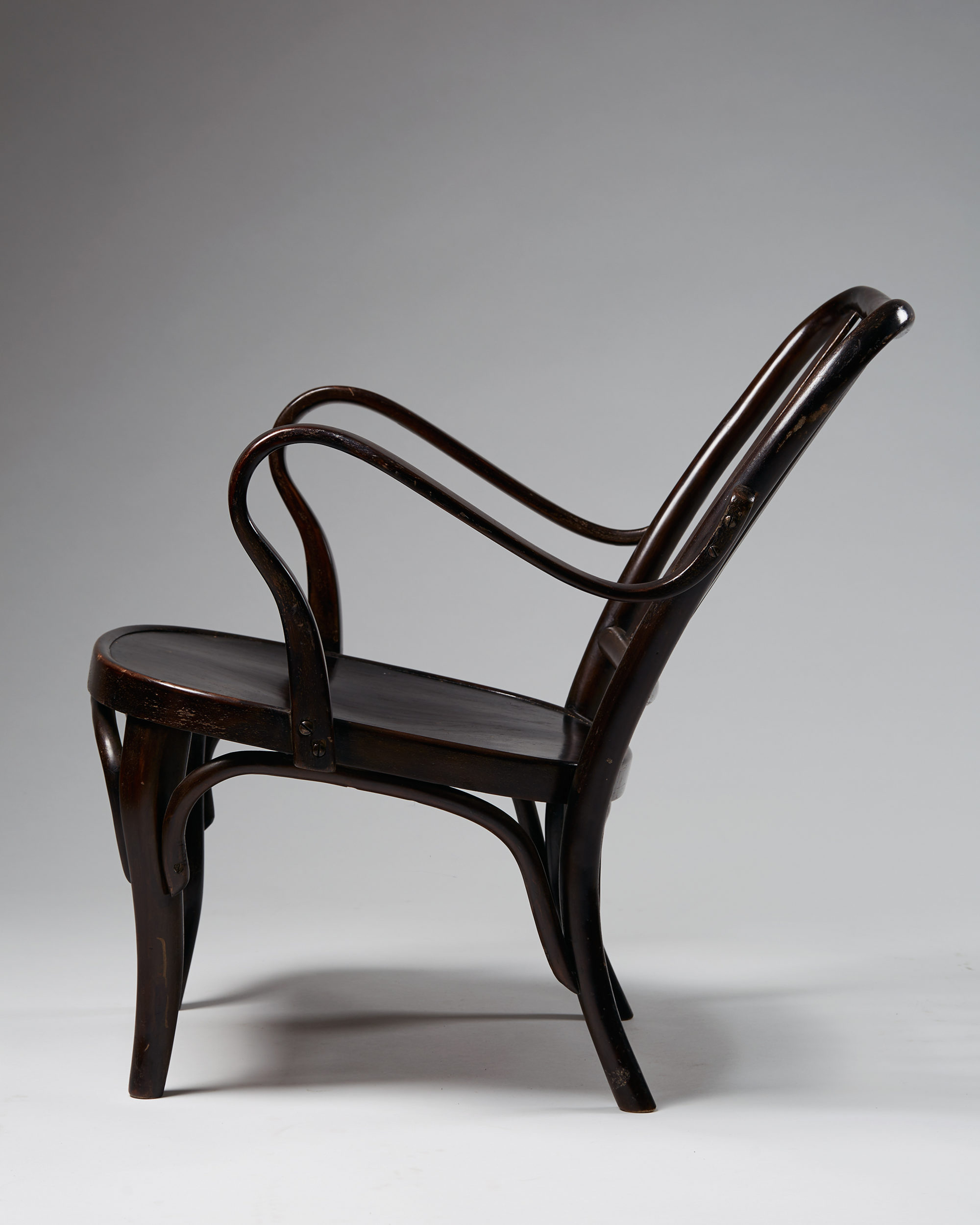 Armchair anonymous for — Modernity