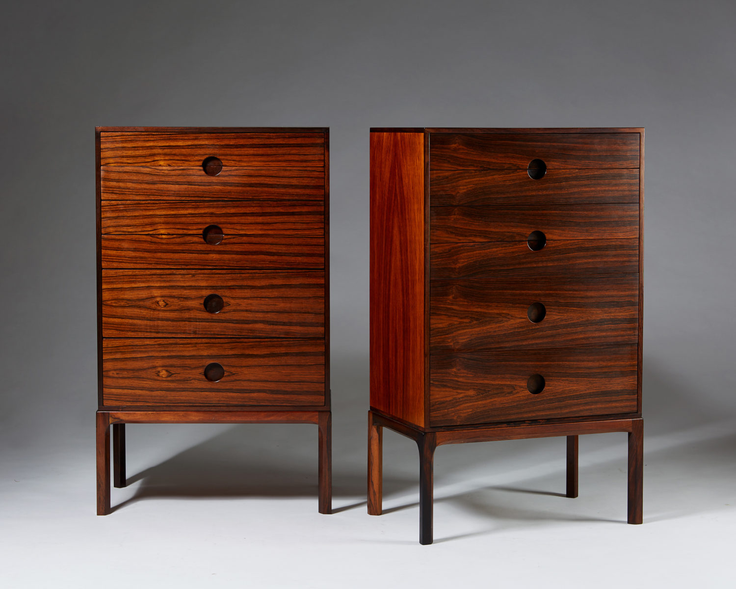 Pair of chests of drawers model 385 designed Kristiansen for Aksel —