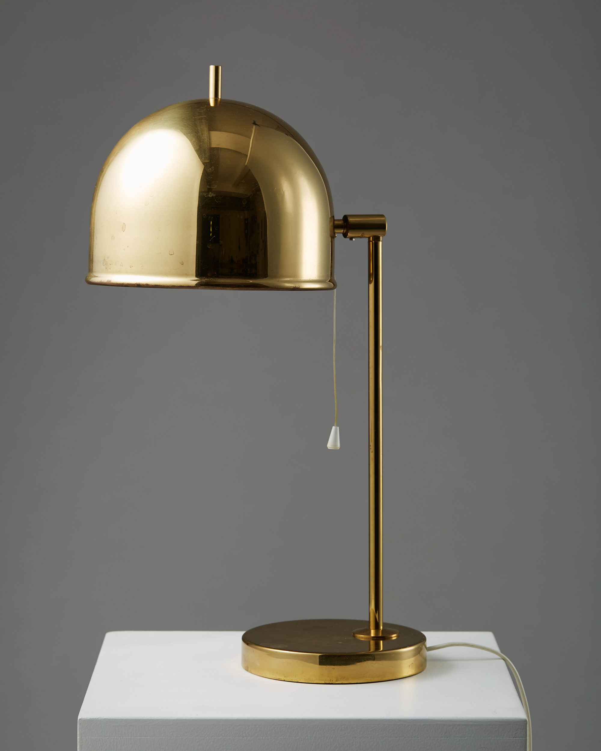 Table lamp model B-075 designed by Eje Ahlgren for Bergboms — Modernity