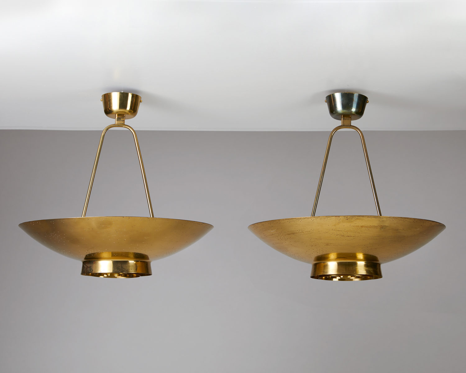 kandidatgrad bid Arkæolog Pair of ceiling lamps model 9060 designed by Paavo Tynell for Taito Oy, —  Modernity