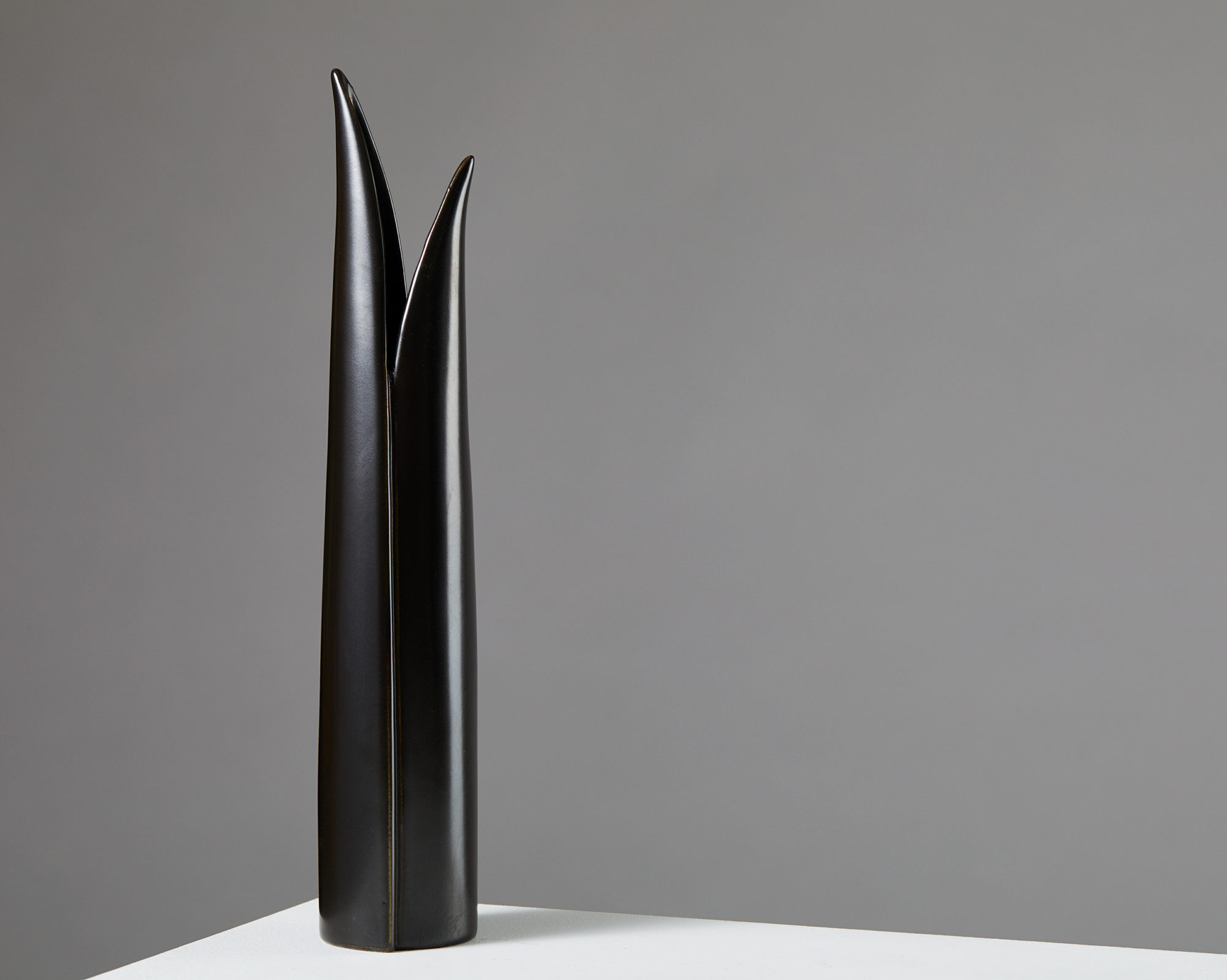 Vase 'Endiv' designed by Stig Lindberg for Gustavsberg, — Modernity