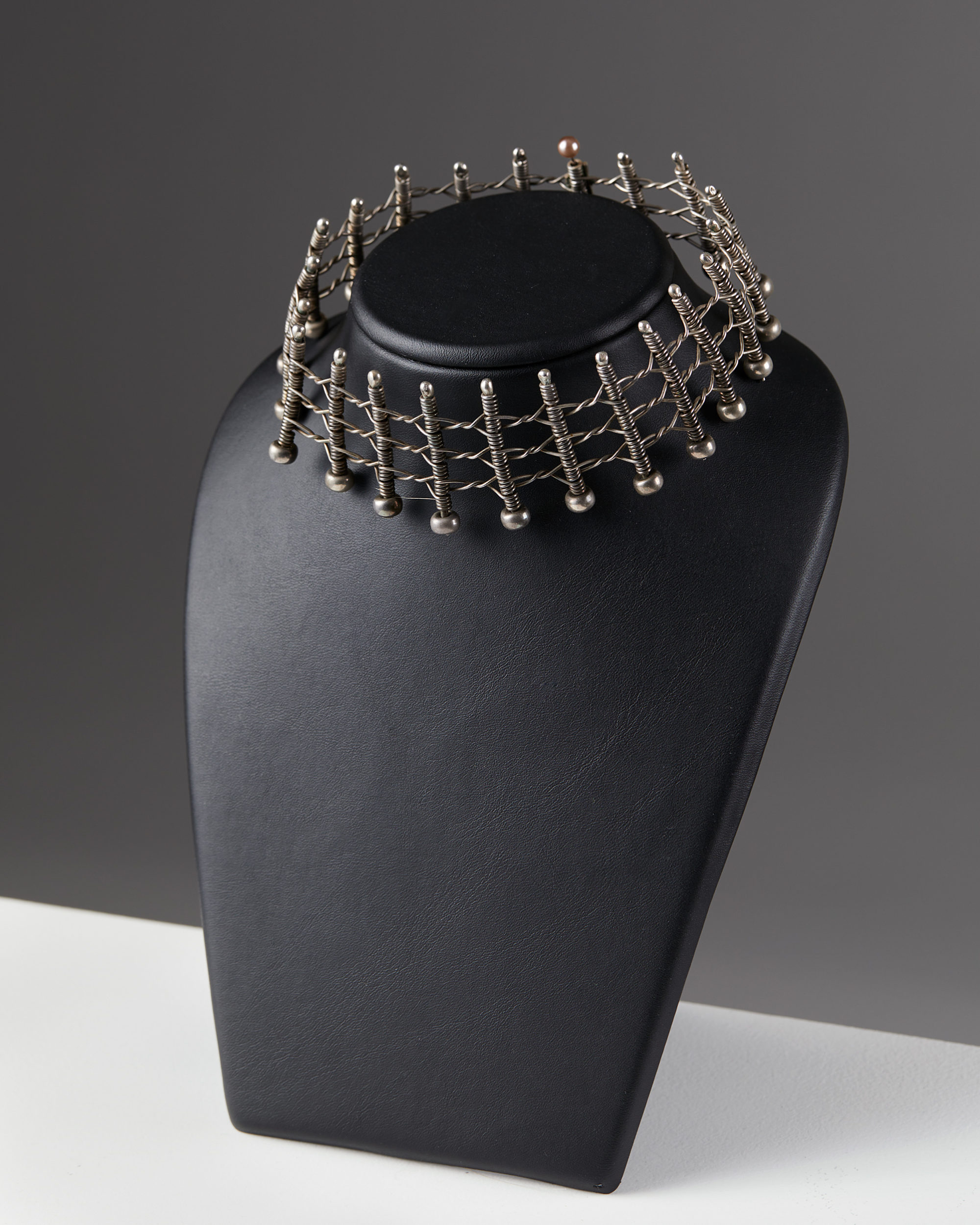 Necklace, anonymous, — Modernity