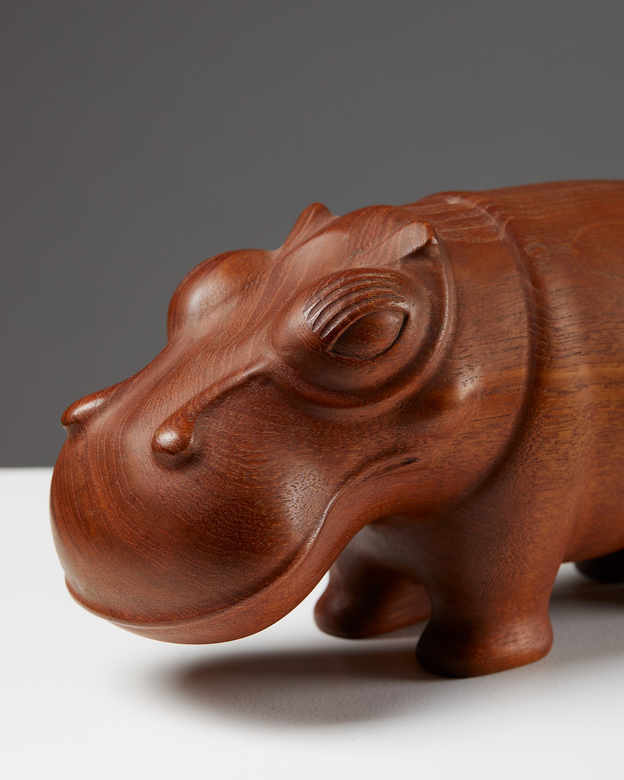 hippopotamus sculpture statue decoration