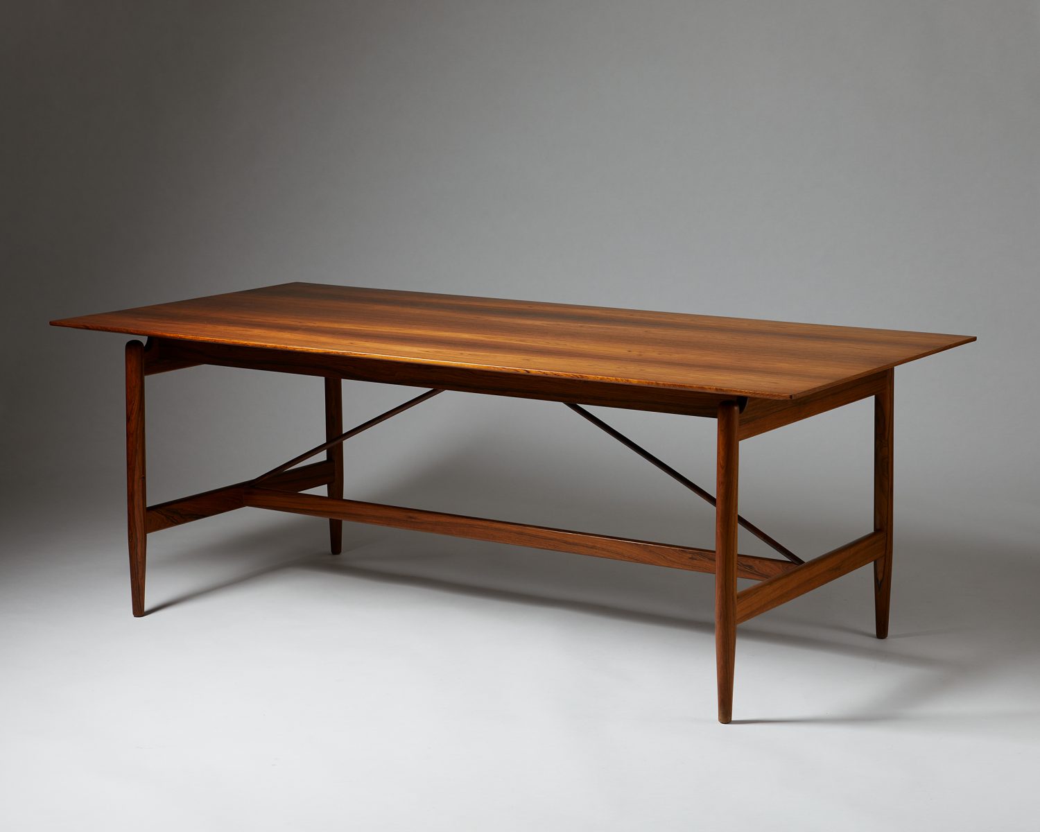 Finn juhl clearance table