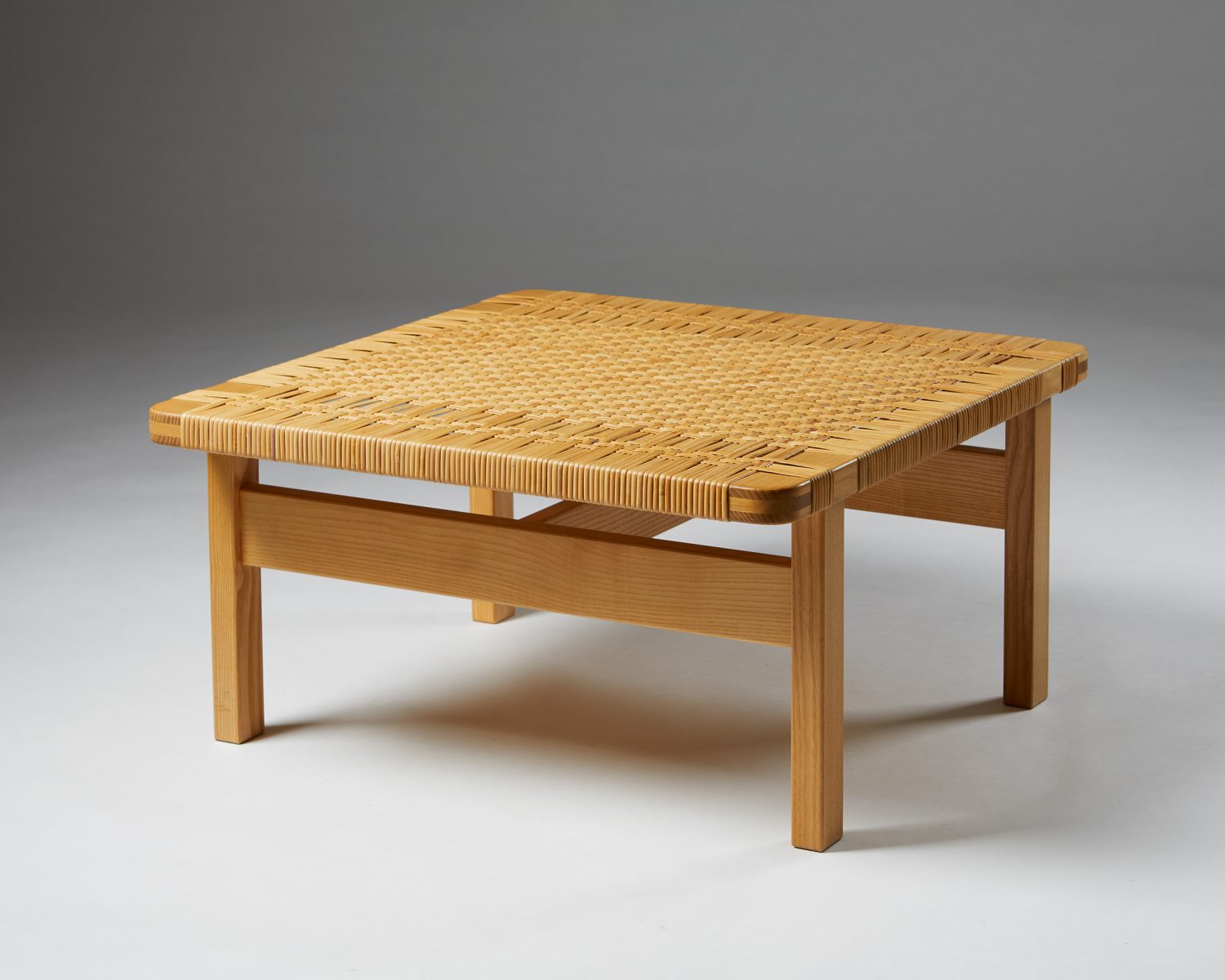Occasional table / Bench model 5274, designed by Börge Mogensen for ...