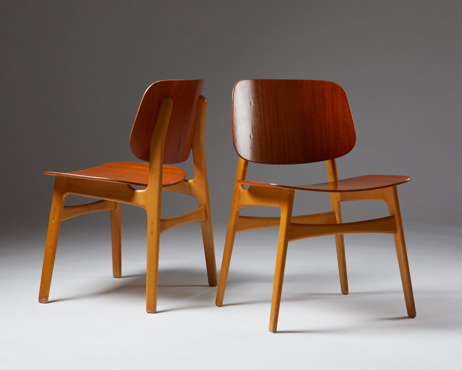 Pair of chairs model 155 designed by Börge Mogensen, Denmark