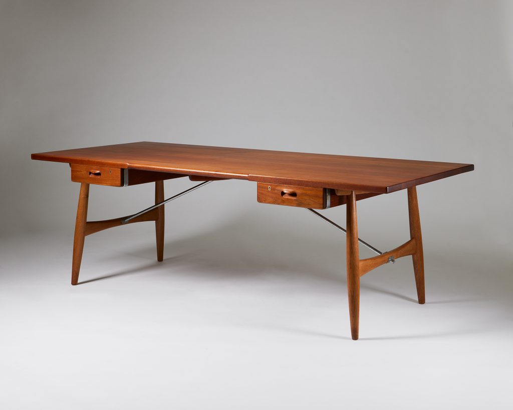 ‘Architect’s Desk’ model JH571 designed by Hans Wegner for Johannes