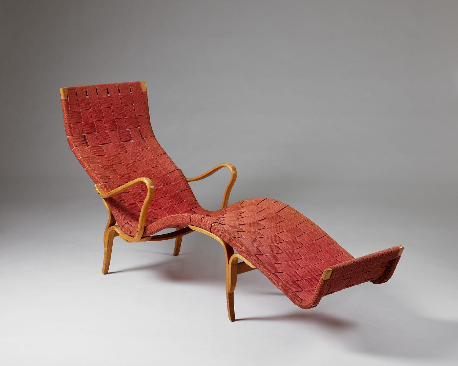 Bruno mathsson best sale lounge chair