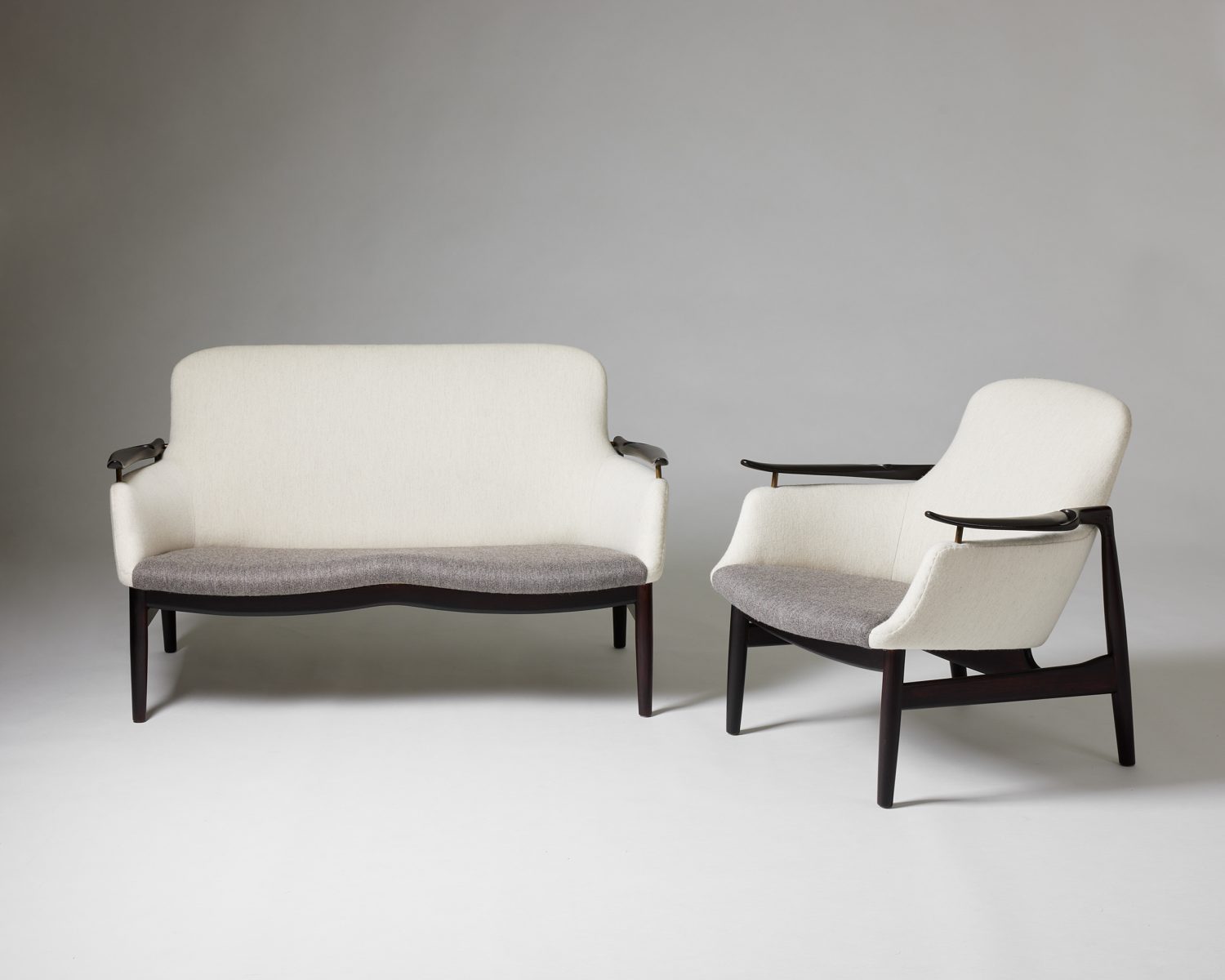 Finn juhl deals furniture